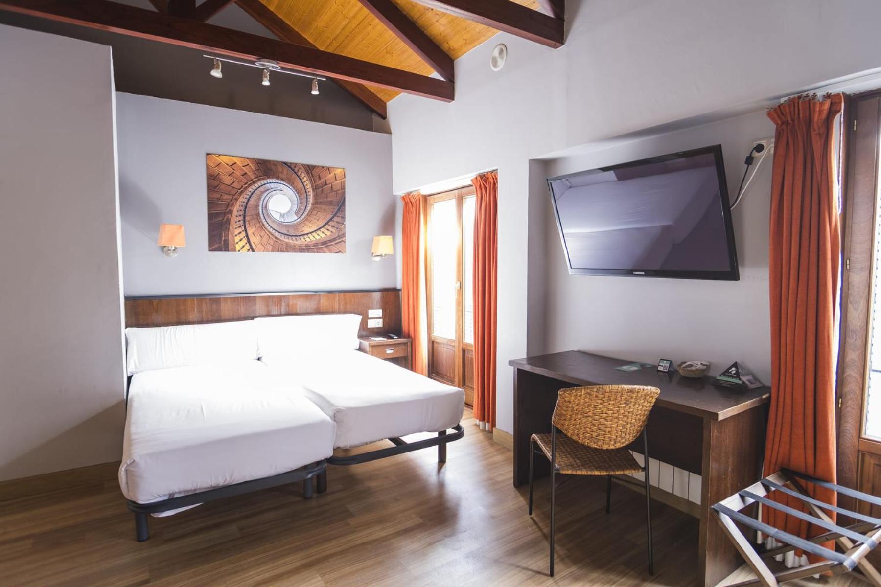 Quarto Triplo Superior