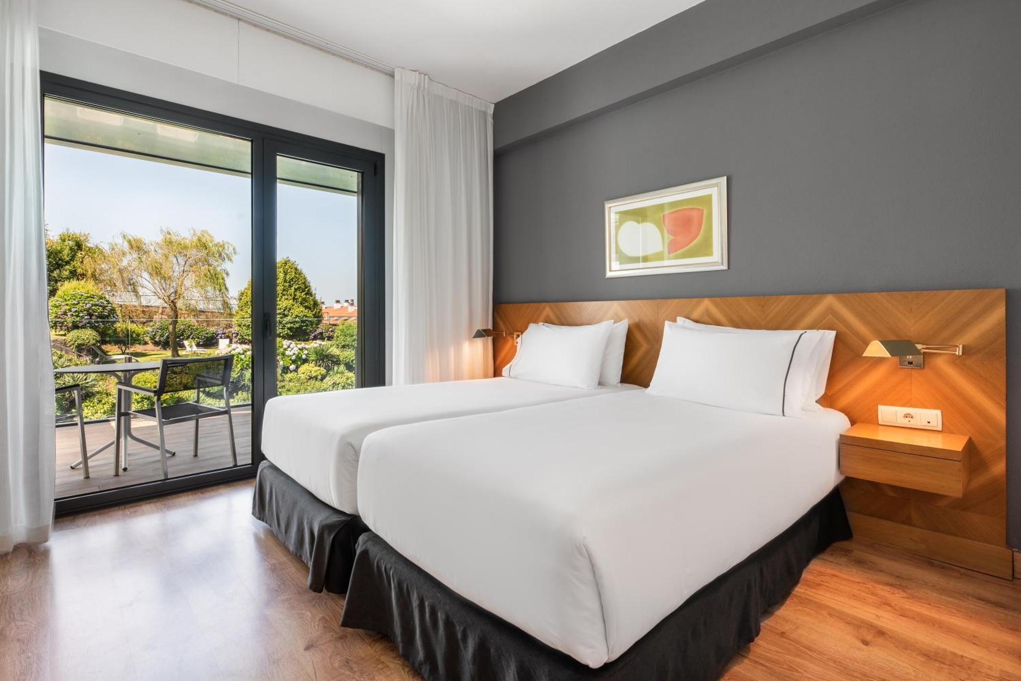 Twin Room Terrace
