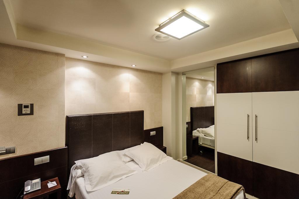 Quarto Individual Amplo